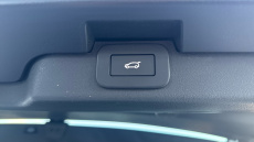 Land Rover Discovery 3.0 D250 R-Dynamic SE 5dr Auto Diesel Station Wagon